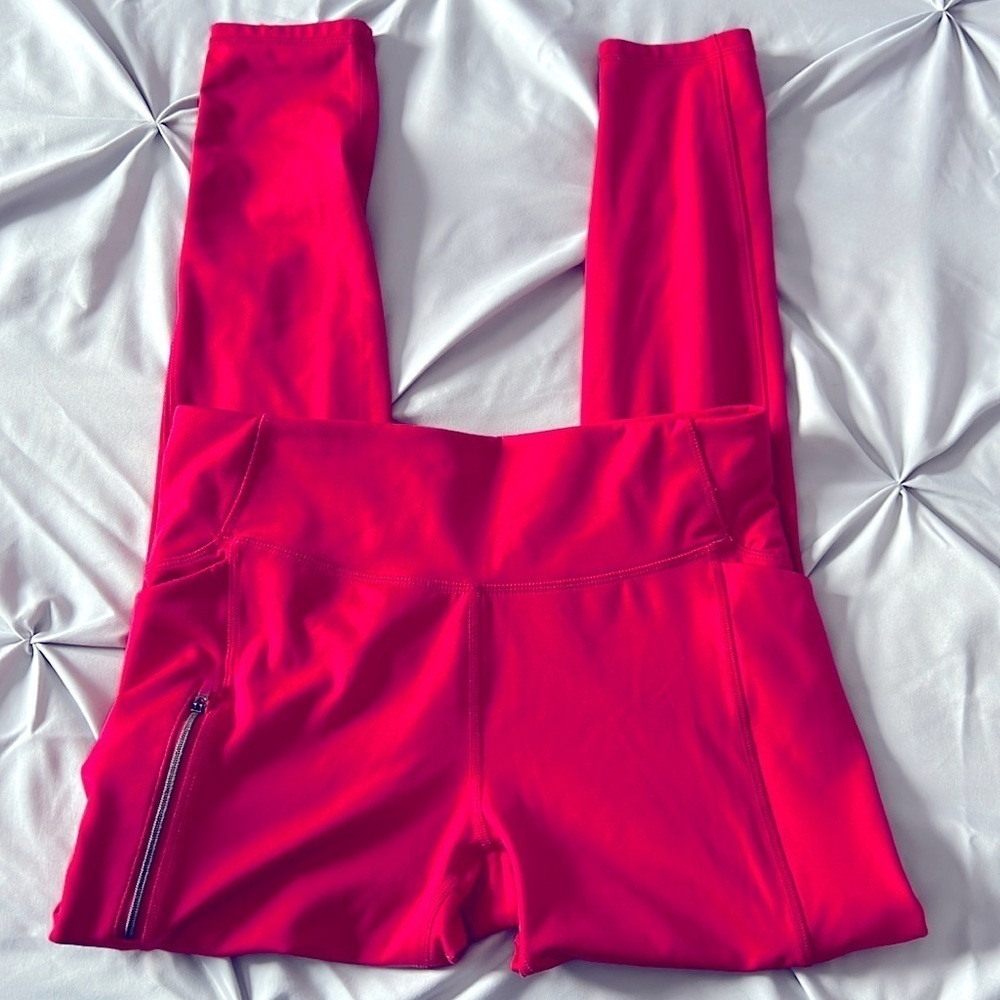 Women’s All In Motion  Pink Leggings Size Medium